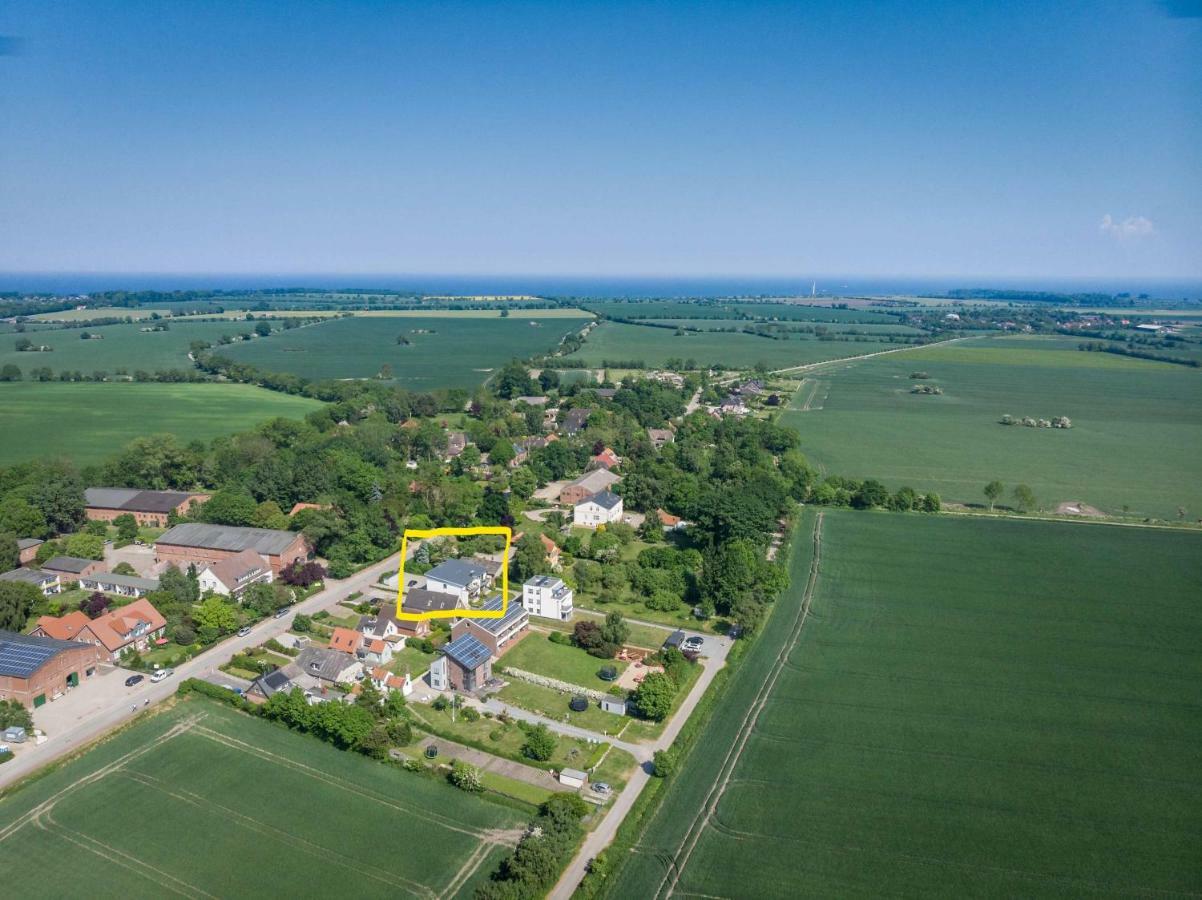 Meeschendorf * Фемарн
